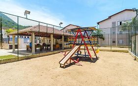 Apartamento próx a Praia Sapê